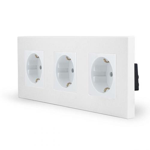 One 3-fache Steckdose Wei� ONE-Serie LXBK3-11-71-11 LUXUS-TIME 